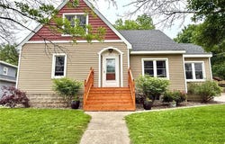 215 1st Street N, Cannon Falls, MN 55009