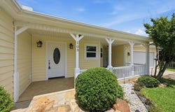 103 Seminole Drive, Gainesville, TX 76240