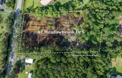 47 Meadowbrook Drive S, Beaufort, SC 29907