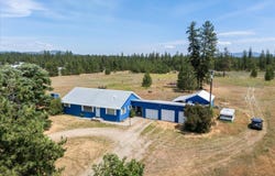 40010 NEWPORT HWY, ELK, WA 99009