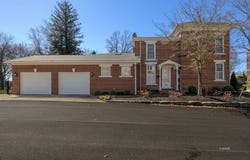 561 First Ave, Gallipolis, OH 45631