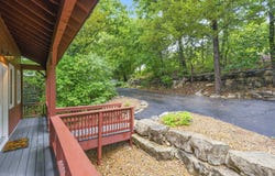 236 Crooked Lane, Blue Eye, MO 65611