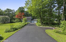 73 Birchwood Ln, Lenox, MA 01240