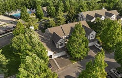 133 MARLBORO CIRCLE, STEWARTSVILLE, NJ 08886
