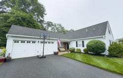 17 Markwood Drive, Howell, NJ 07731