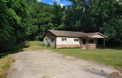 132 N MCARTHUR Drive, North Pekin, IL 61554