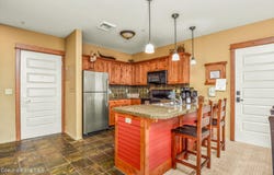 110 Morning Star Lodge Dr, Kellogg, ID 83837
