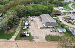 3669 Kaiser Road, Kaiser, MO 65047