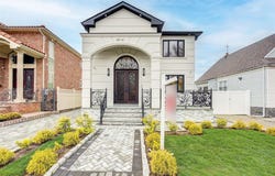 163-61 20th Ave, Whitestone, NY 11357