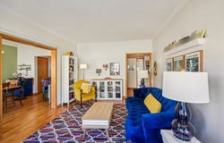 247 Washington Boulevard, Oak Park, IL 60302