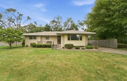 2248 W 57th Place, Merrillville, IN 46410