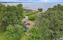 91 Forest Ave, Edgerton, WI 53534