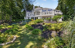 86 Pimlico Pond Road, Mashpee, MA 02649