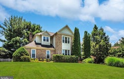 10009 THOMPSON RIDGE COURT, GREAT FALLS, VA 22066