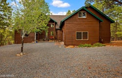 141 S CLIFFROSE Lane, Show Low, AZ 85901
