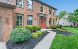 3077 Shoreline Drive, Lewis Center, OH 43035