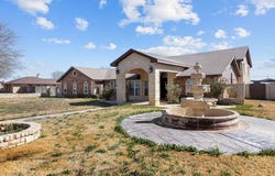 2340 N Rebecca Ave, Odessa, TX 79763