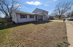 3107 Midway Rd, Grand Island, NE 68803
