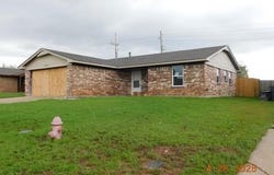 1210 SW 60th St, Lawton, OK 73505