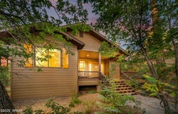 2041 S Bristlecone Drive, Show Low, AZ 85901