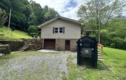 5576 Mendota Road, Mendota, VA 24270