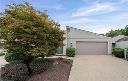 11025 Southwind Court, Strongsville, OH 44149