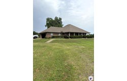 3737 Genoa Rd, Texarkana, AR 71854