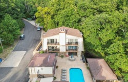 810 Manor Circle Drive, Osage Beach, MO 65065