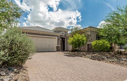 16373 W BEAUTIFUL Lane, Goodyear, AZ 85338