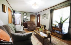 2476 Loyd Star Lane, Wesson, MS 39191