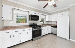 1438 Wilson Dr, Henderson, KY 42420-0000