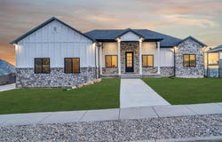 851 E MOUNTAIN Rd, North Ogden, UT 84414