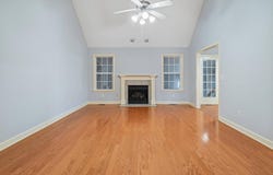 4740 Hammock Dr, Murfreesboro, TN 37128