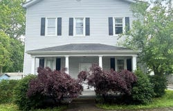 200 South 3rd Street, Nicholasville, KY 40356