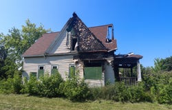 3061 N 28th St, Milwaukee, WI 53210