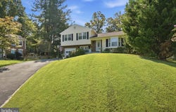 12008 POINT LONGSTREET Way, WOODBRIDGE, VA 22192