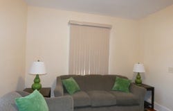 199 E Main St, Somerville Boro, NJ 08876-3025