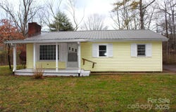 4 Morgan Cove Road, Candler, NC 28715