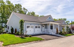 13 Hampton Road, Coventry, RI 02816