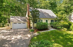 31 Kimball Rd, Amesbury, MA 01913