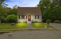 111 Downing Dr, Taunton, MA 02780