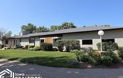 1167 N Avenue, Jefferson, IA 50129