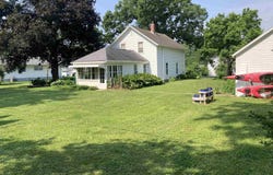 706 N MAIN Street, Port Byron, IL 61275