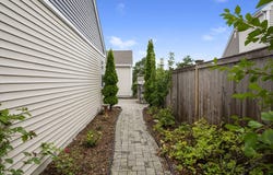 39 Hatherly Rise, Plymouth, MA 02360