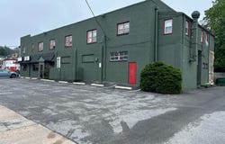 704 E LINCOLN HIGHWAY, COATESVILLE, PA 19320