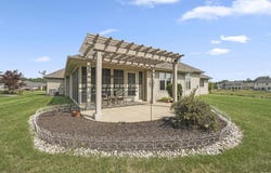 1527 cannonade Court, Fort Wayne, IN 46825
