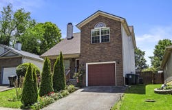2508 Patrick Henry Way, Lexington, KY 40509