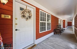 225 Crescent Hill Pl, Louisville, KY 40206