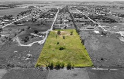 402 Sunflower Drive, Valley View, TX 76272