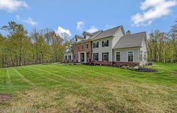 120 Ice Lake Drive, Mountain Top, PA 18707